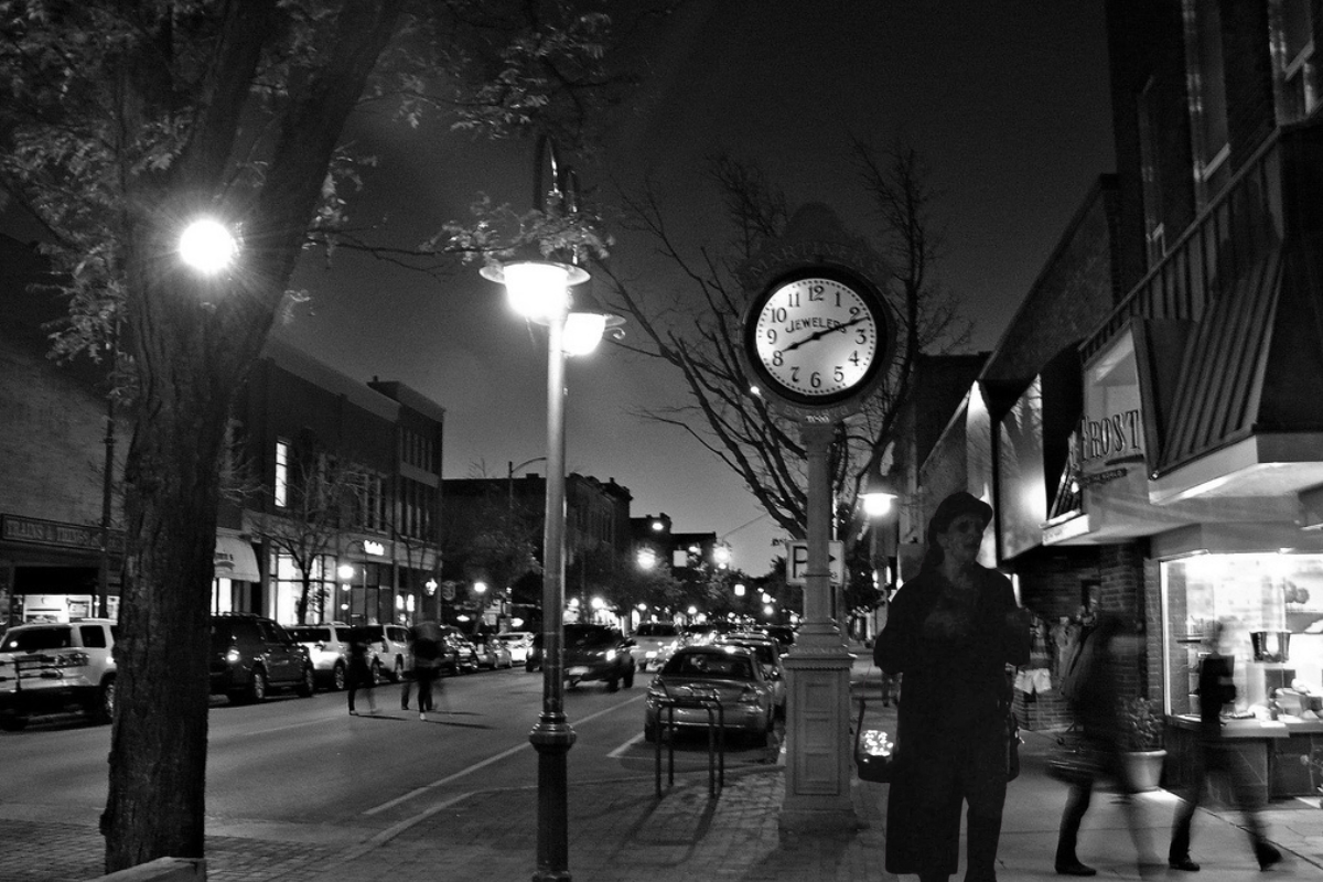 Historical Ghost Lantern Tour. Traverse City, Michigan