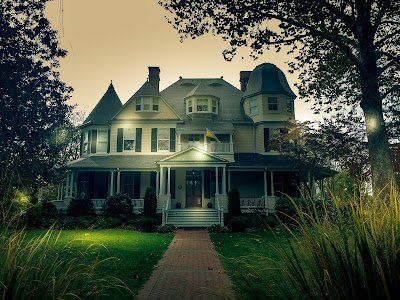 Chesapeake Ghosts: St. Michaels Ghost Walk. Maryland.