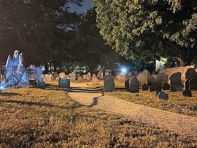 Ghostly Night Tour. Salem, MA